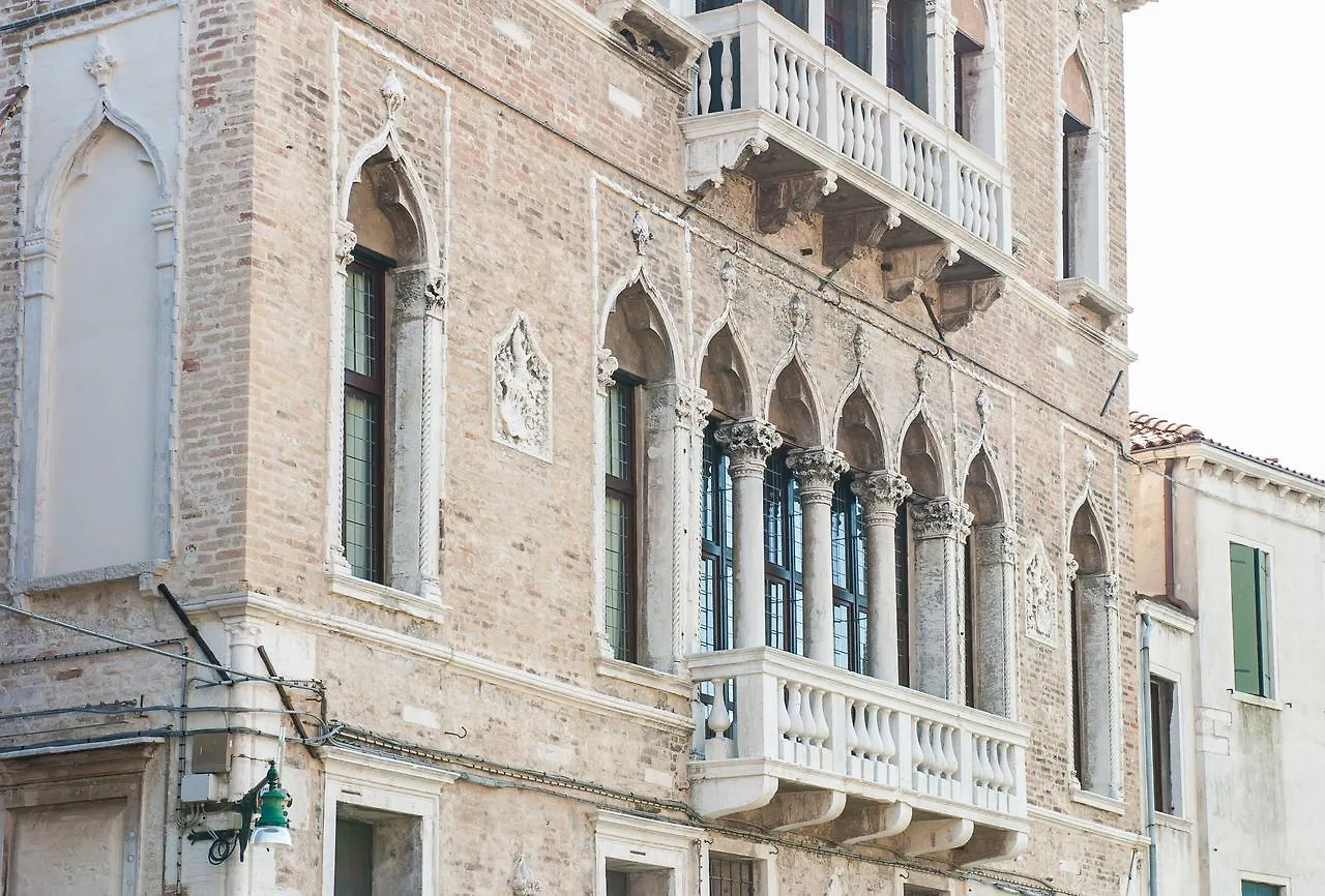 *****  Hotel Nani Mocenigo Palace Veneza Itália